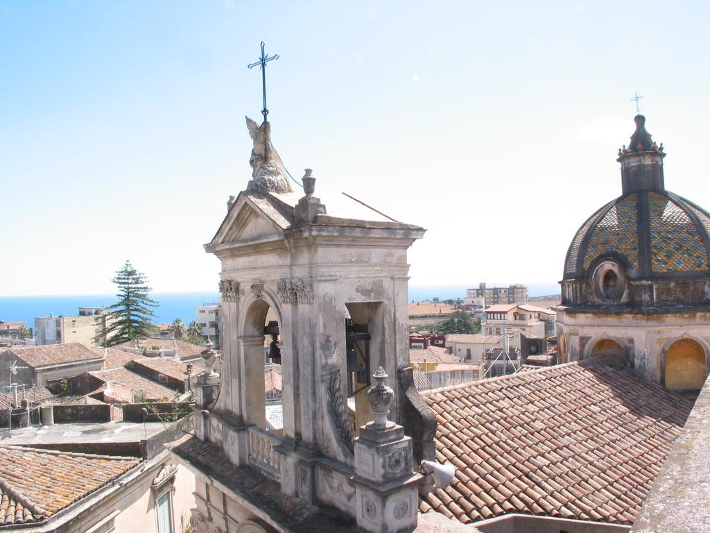 Rs San Sebastiano Holidays Acireale Exterior photo